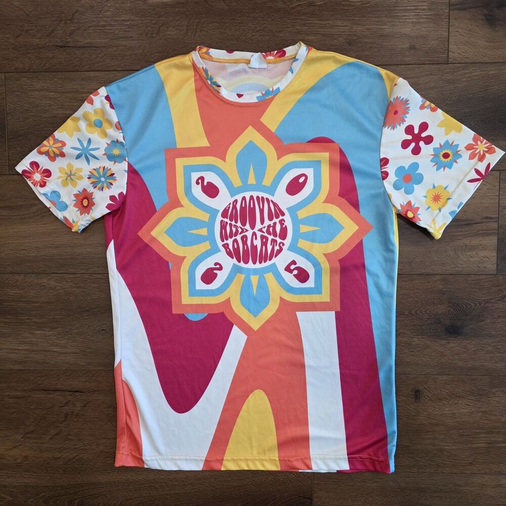 Flower Power Retro Style Groovin with the Bobcats Shirts M Adult Colorful USA